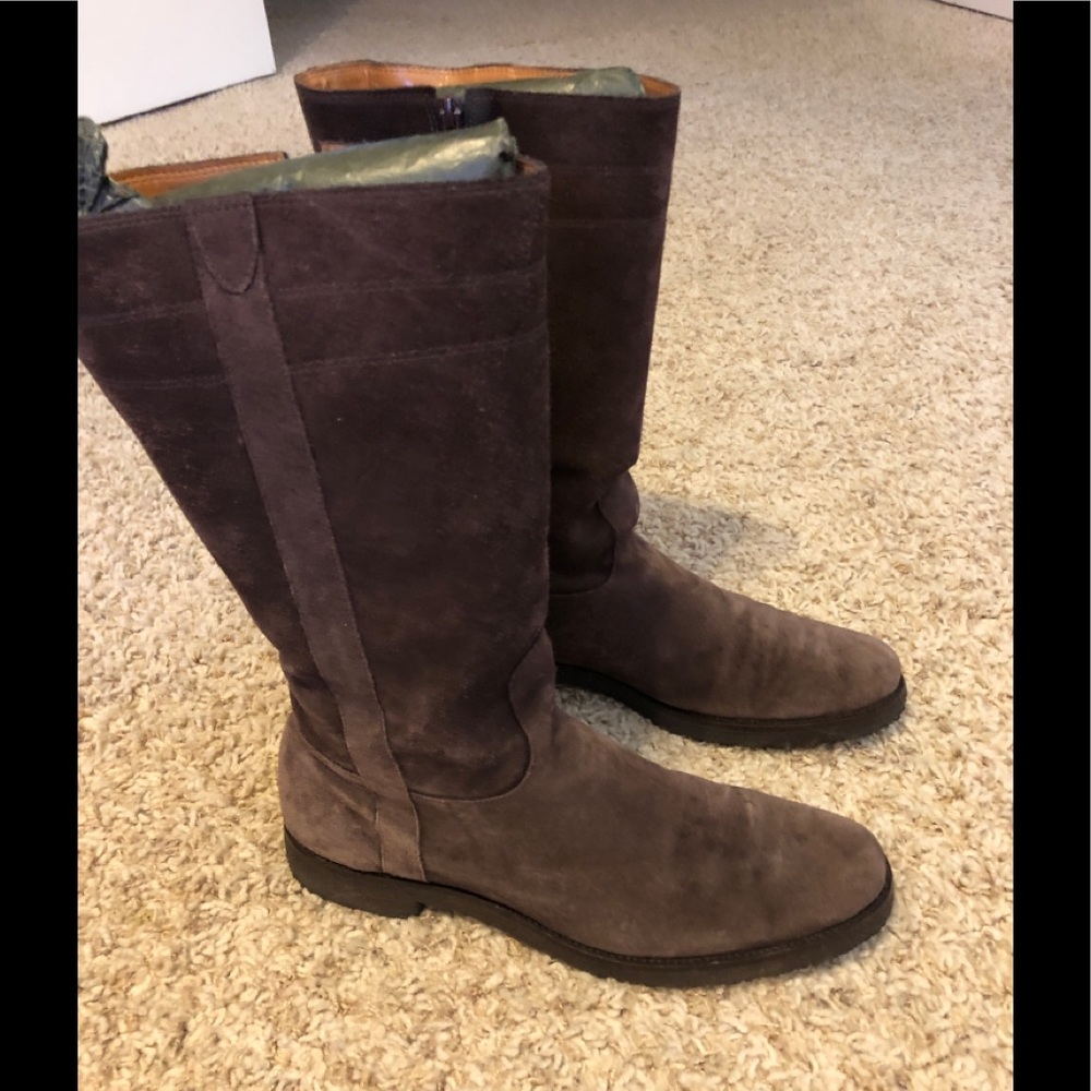 Eddie Bauer Brown Suede zip up boots